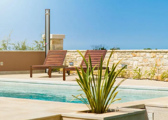 Dominika Πόρετς