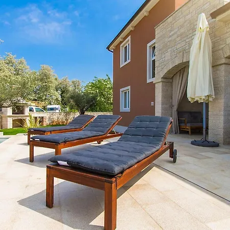 Dominika Nyaraló Poreč